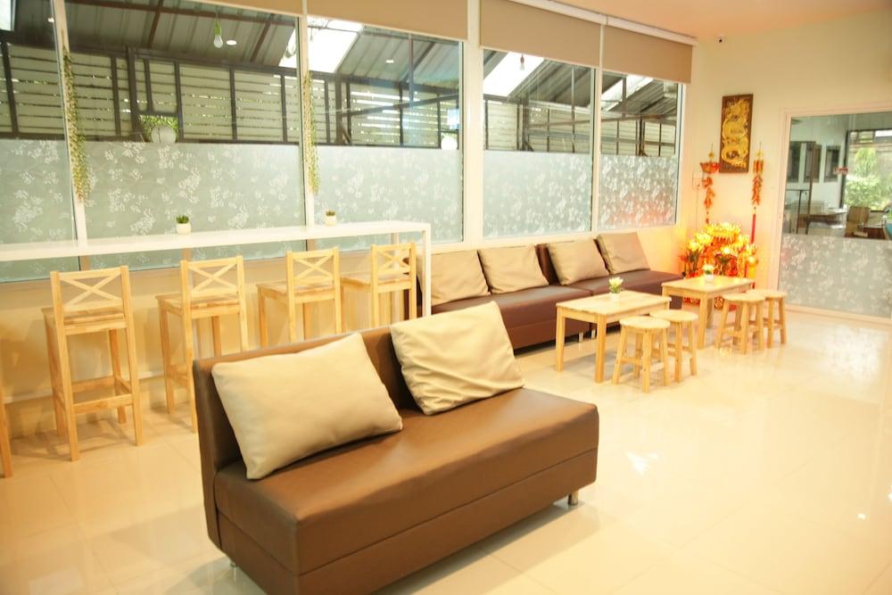 Friend'S House Resort Bangkok Luaran gambar